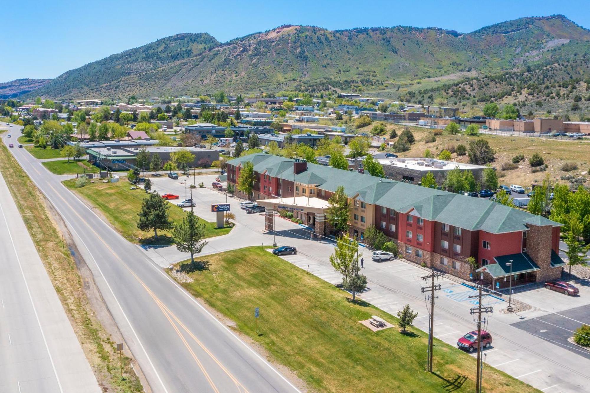 Comfort Inn&suites