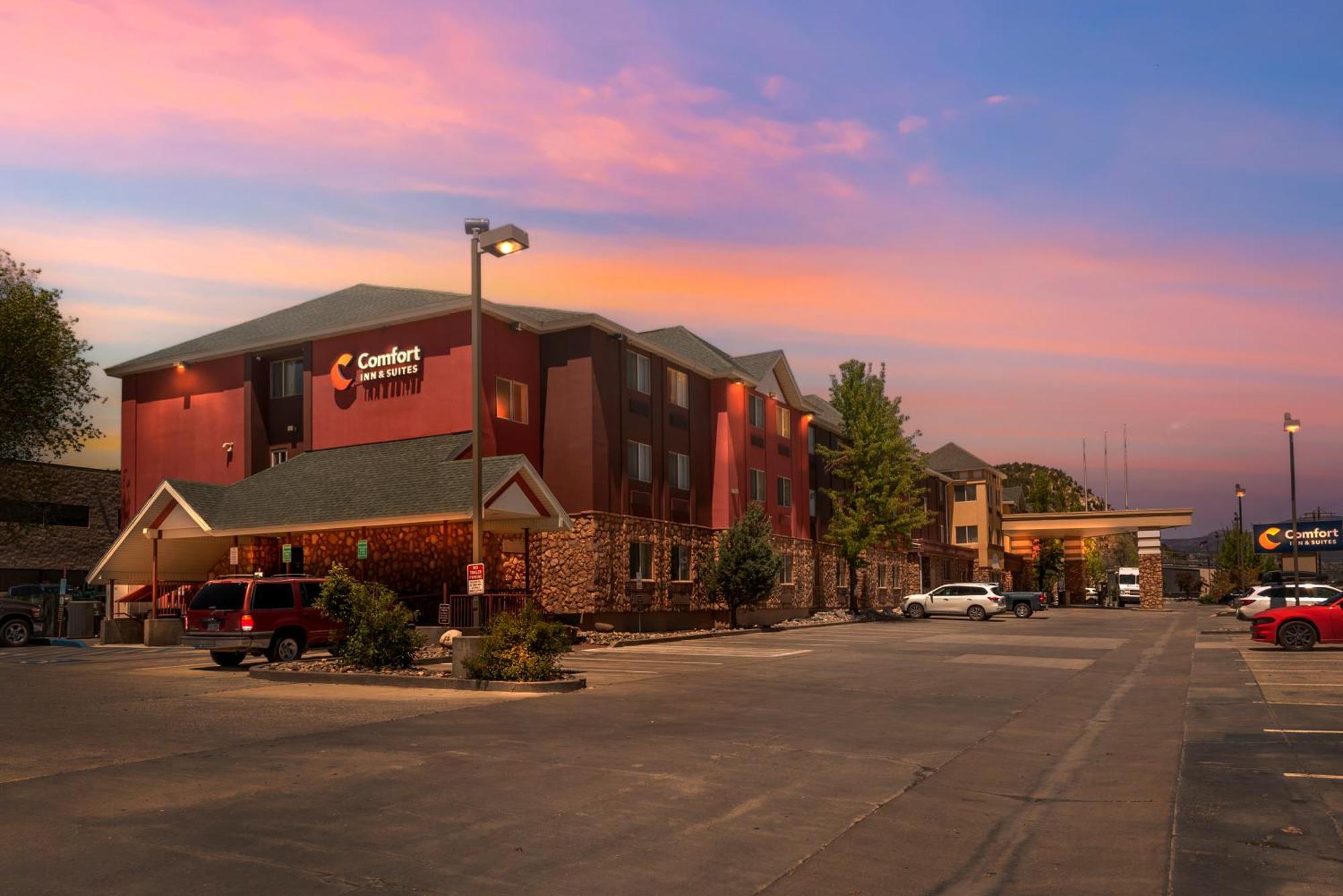 Comfort Inn&suites
